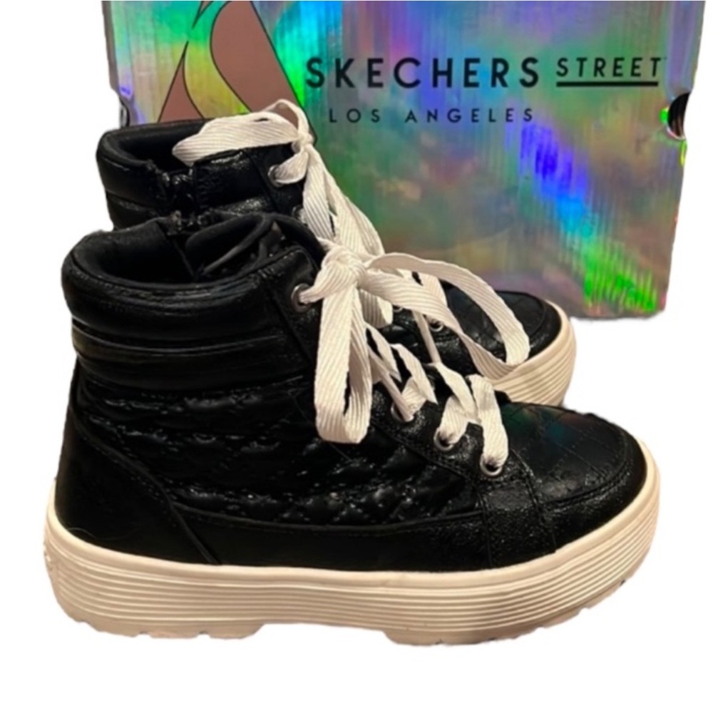 Authentic Skechers designer girls high top platform sneakers sz 2